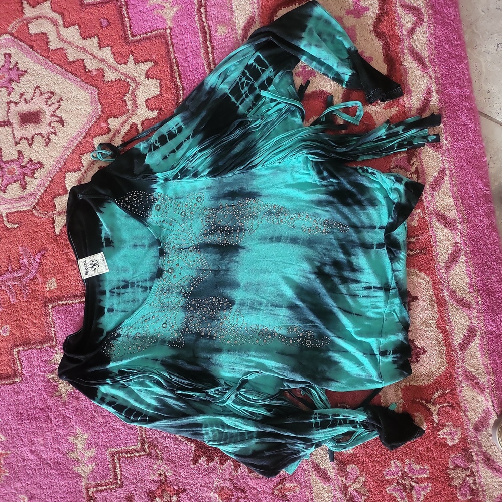 Vocal longsleeve med gently worn.